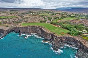 Manele 17th Back Aerial